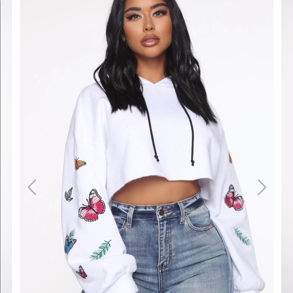 Fashion Nova Tops - NWOT Butterfly Cropped Hoodie